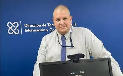 th