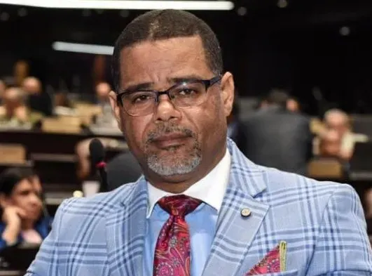 NELSON-MATEO-Periodista