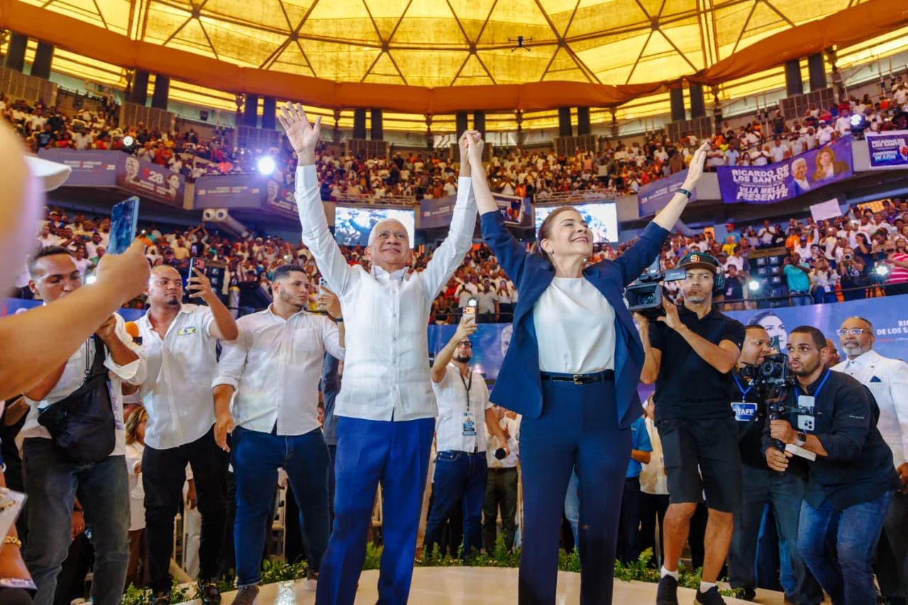 Carolina Meja y Ricardo de los Santos