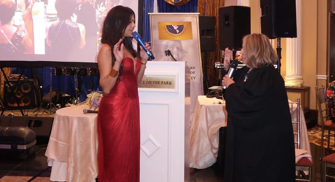 María Mateo