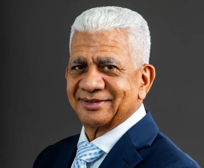 Ricardo De Los Santos Presidente del Senado