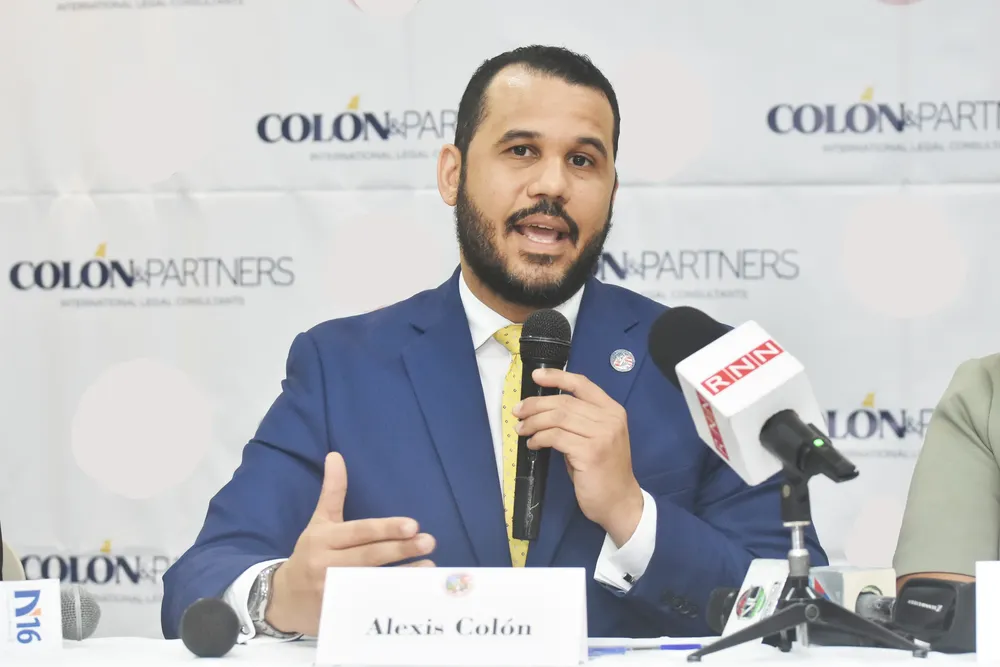 Foto 1, Alexis Colón, socio director  firma Colón & Partners.