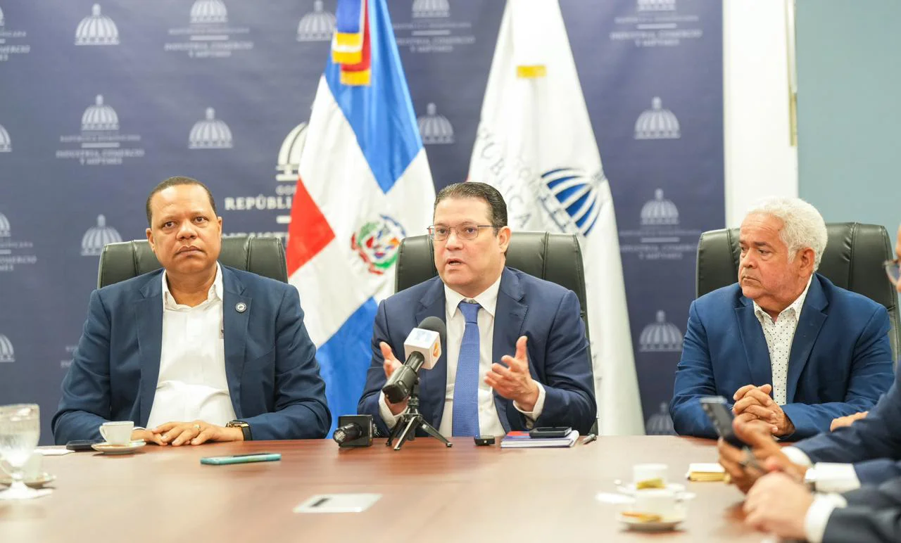 Yayo Sanz Lovatón.