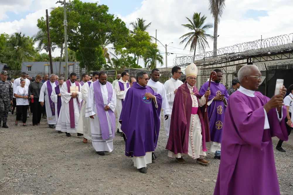 2025-04-09 DGSPC misa Monseñor Ozoria La Victoria_006