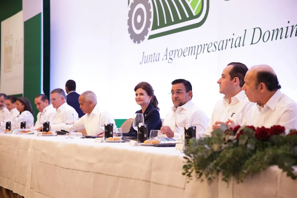 WhatsApp Image 2025-12-02 at 6.16.32 PM (1)