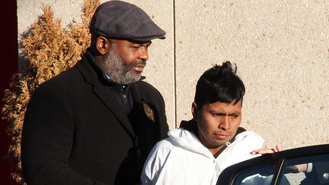 677dbc6159bf5b44a9319f1d