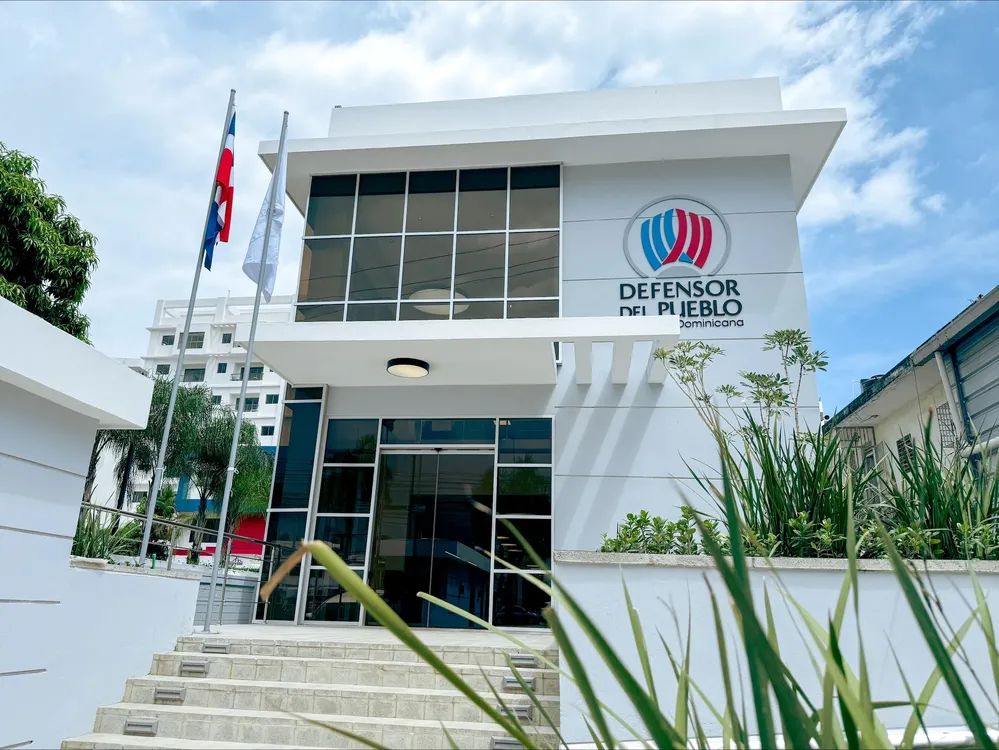 FACHADA SEDE DEFENSOR DEL PUEBLO