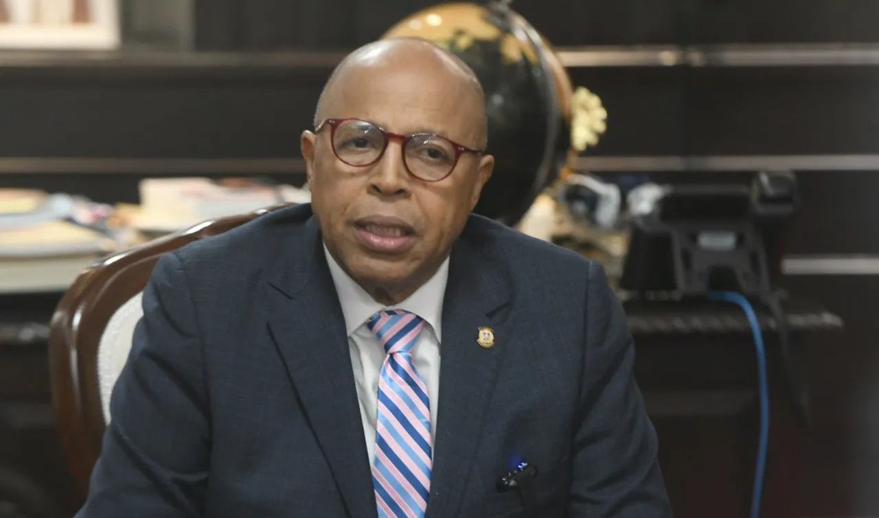 cffdb535-a2c6-4fa6-a8c4-b70d7513fe45 (1)