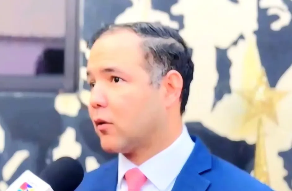 d251b25b-0167-42ca-a171-debcdbde122e (2)