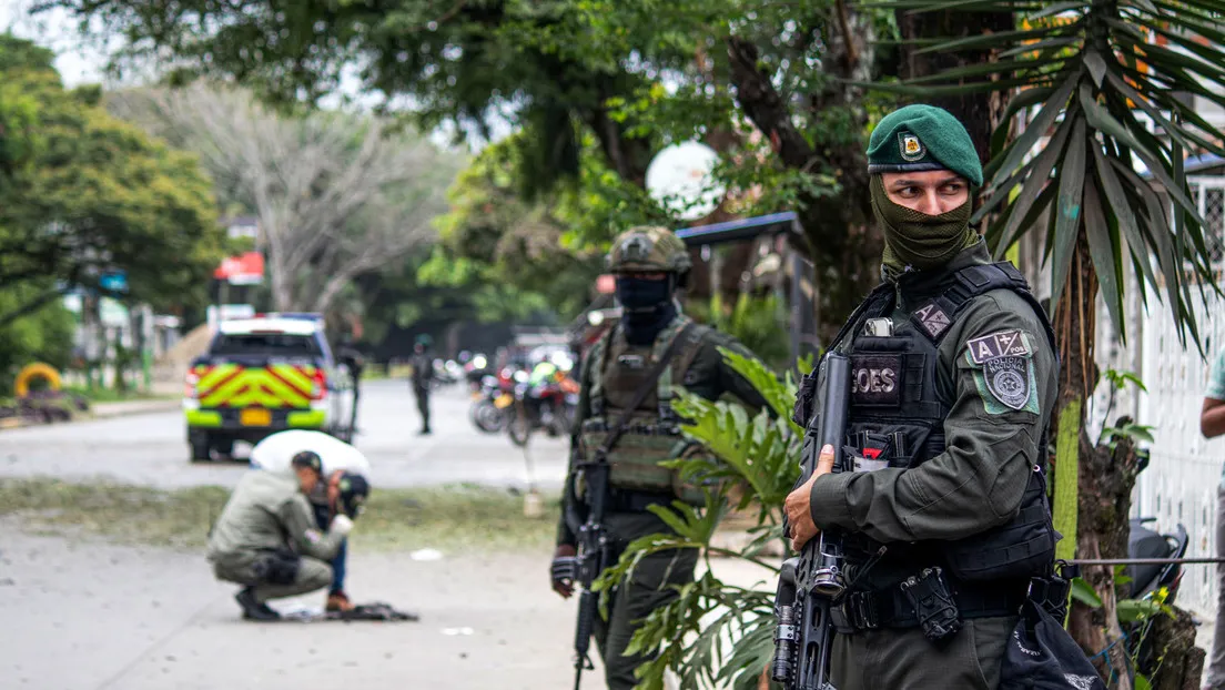 698ba7fd59bf5b7bcd17d6a8