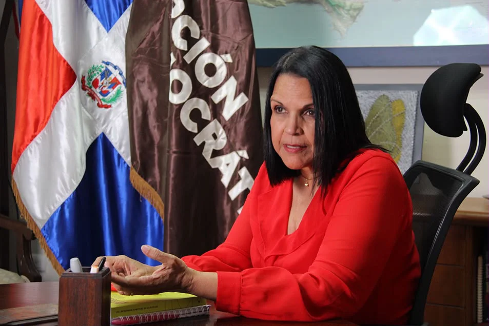 Minou Tavárez Mirabal