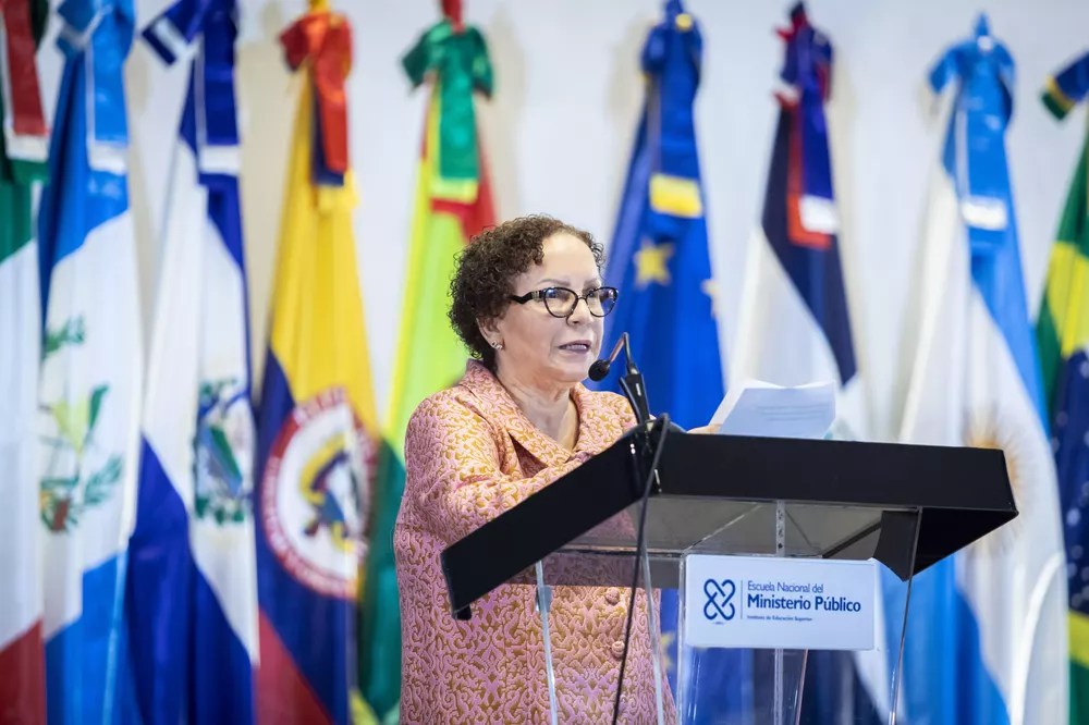 2023-03-28 Nueva Modalidad de Lucha Contra el Narcotráfico y el Blanqueo de Dinero_055