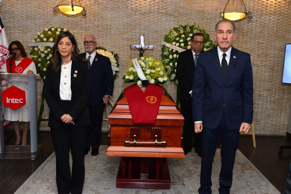 WhatsApp Image 2025-05-29 at 2.04.17 PM (1)