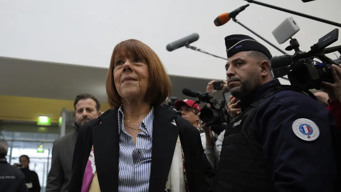 6763db1d59bf5b3b3379cd6f