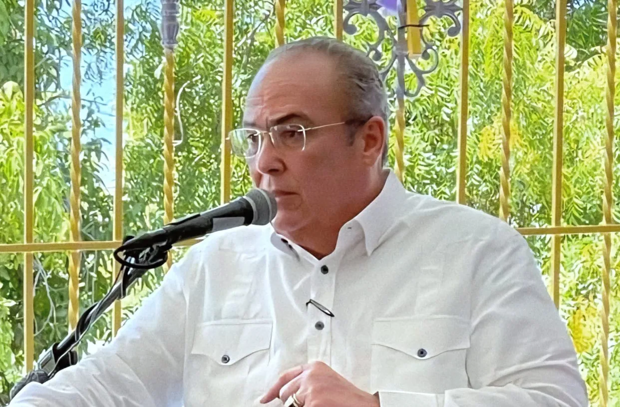 075b85ce-9e3c-4efa-abb9-aa4351f1529d (1)