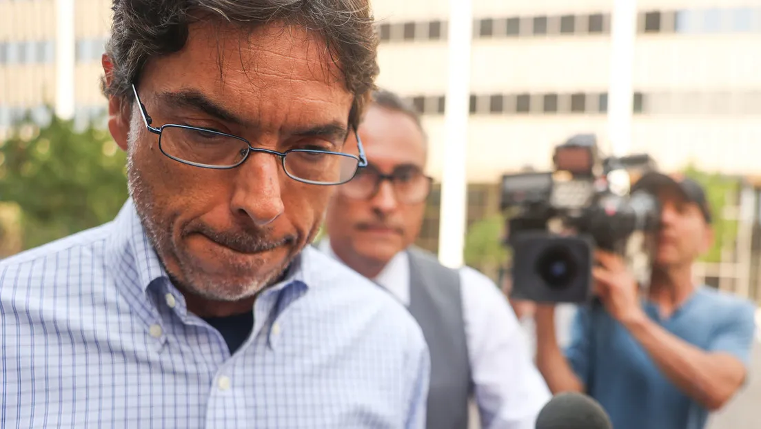 6942265859bf5b3796701ae9