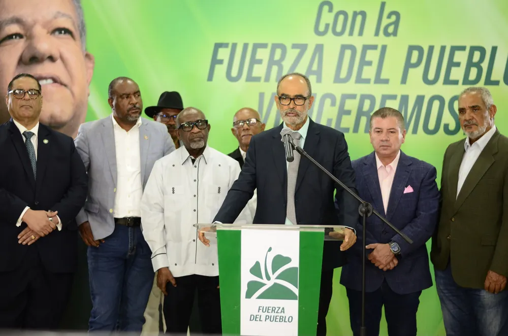Héctor Acosta (FP)