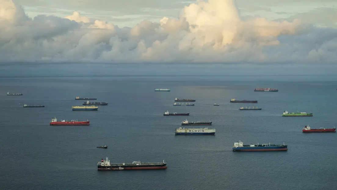 6768a2fce9ff717e171d6753