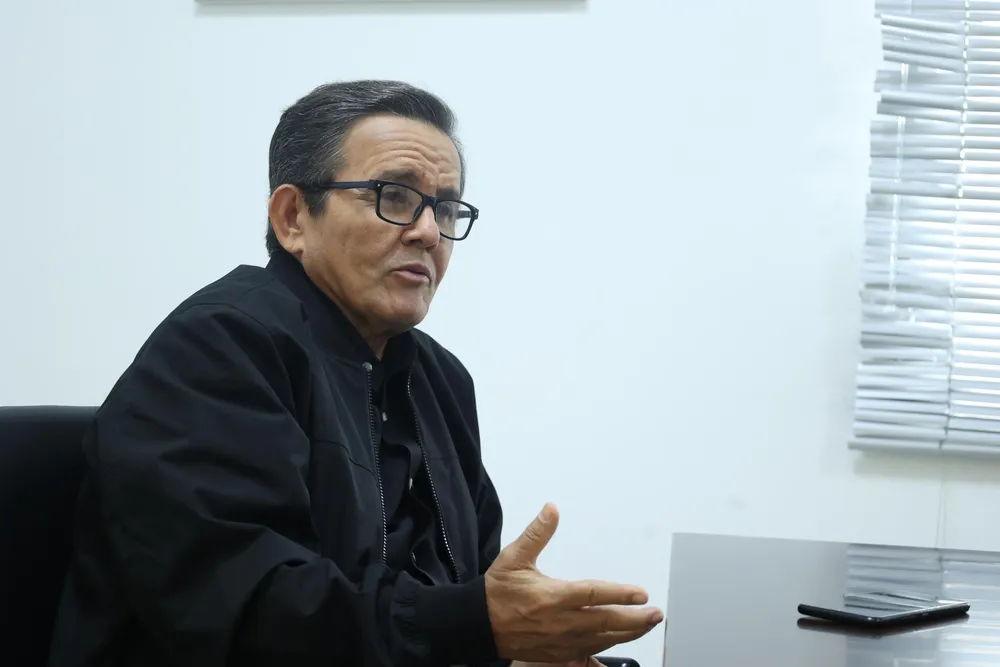 5a957f8c-265d-4c04-9066-12bfae71c7a2