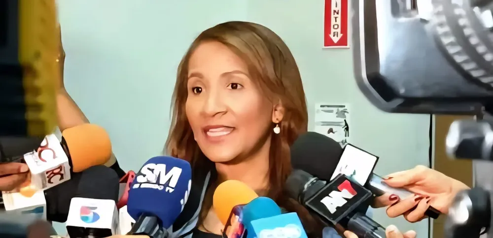 d8933feb-0ec8-4fe1-acdb-49a779ea0cf6